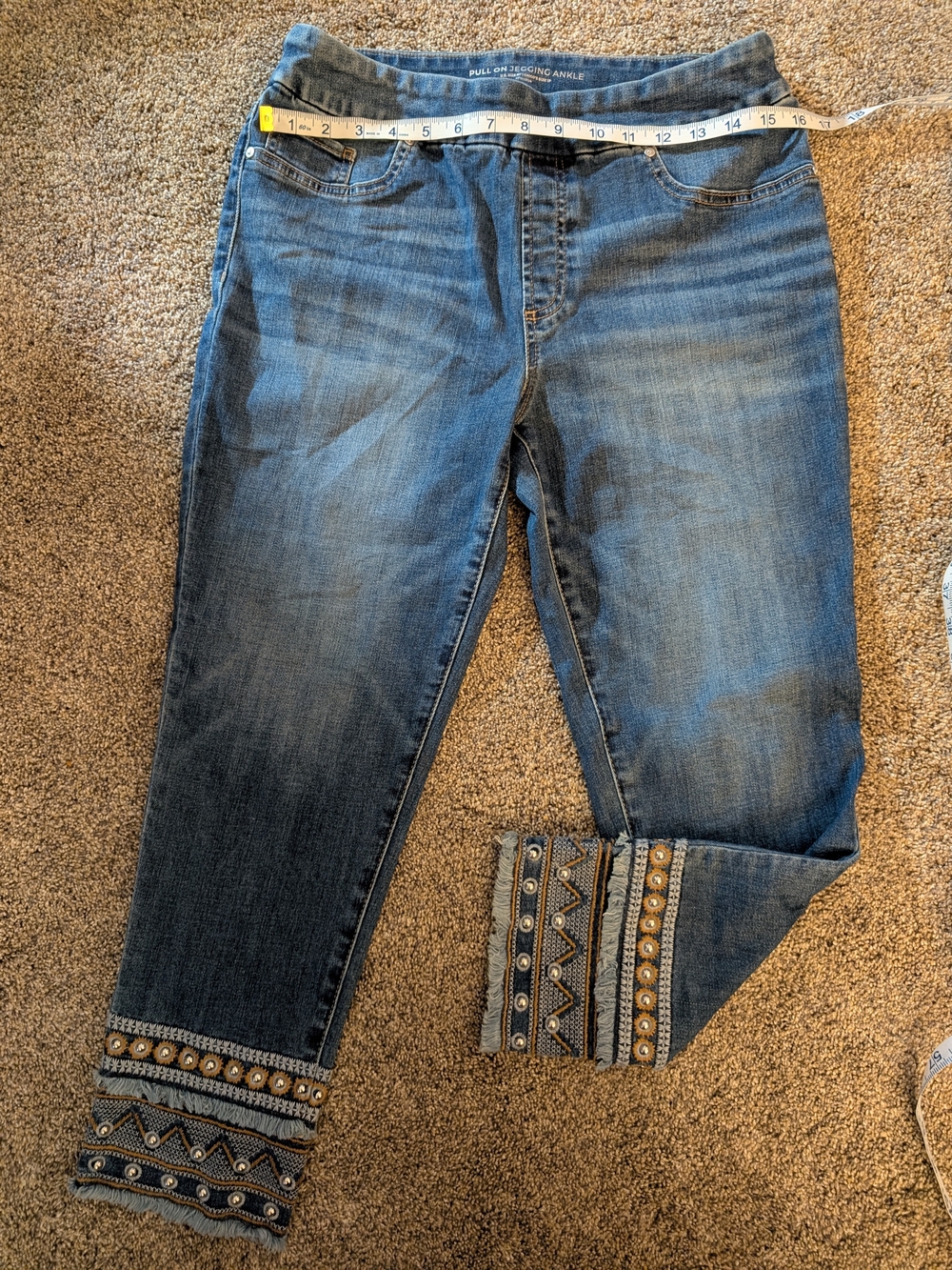Chico's Embellished Hem Cropped Jeans - Blue Size 8 Petite
